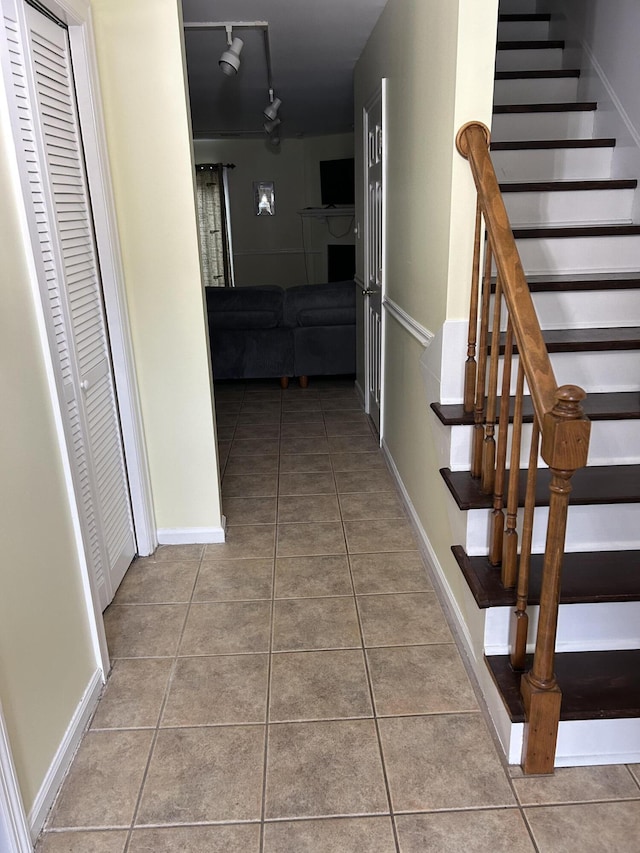 1125 Turkey Foot Rd Unit 3, Lexington, KY 40502 - hall with tile patterned flooring, stairway, and baseboards