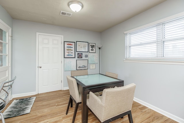 2812 Winter Park Dr, Lexington, KY 40517 - dining space with light wood-style floors and baseboards