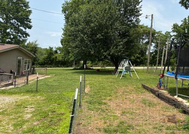 27 Dishman Ln, Monticello, KY 42633 - view of yard with a trampoline