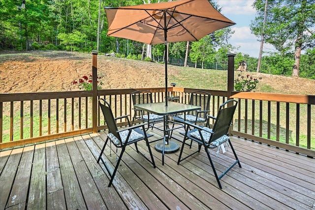 1008 Ramsey Branch Rd, Artemus, KY 40903 - deck with outdoor dining area