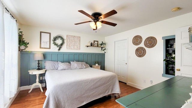 754 Countryside Cir, Mount Vernon, KY 40456 - bedroom featuring wood finished floors, baseboards, and a ceiling fan