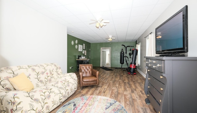 754 Countryside Cir, Mount Vernon, KY 40456 - living room with wood finished floors