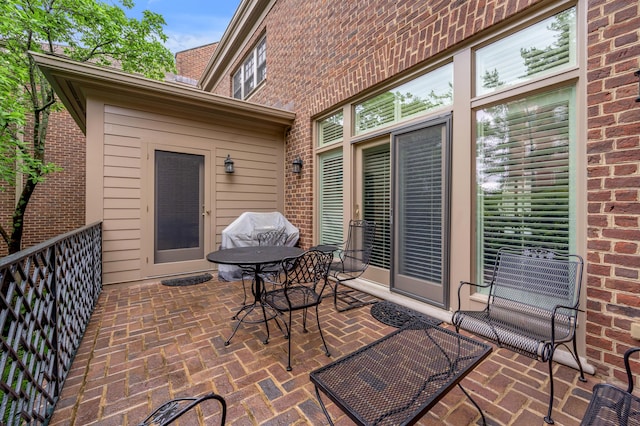 100 Idle Hour Dr Unit 8, Lexington, KY 40502 - view of patio / terrace
