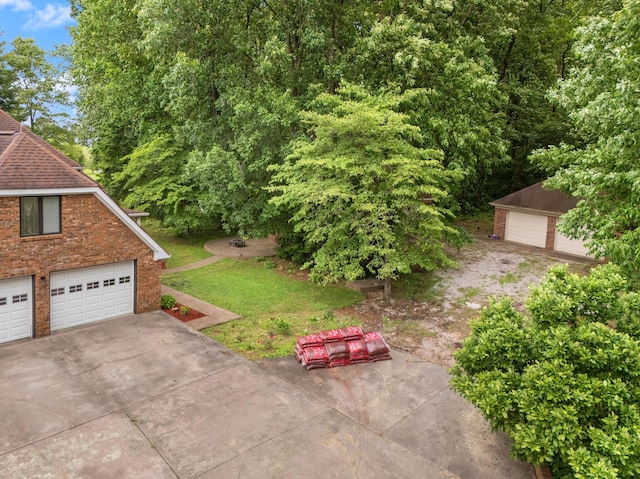 137 Indian Cave Subdivision, Monticello, KY 42633 - view of green lawn