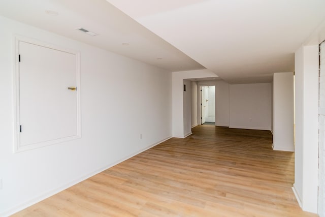 2933 Montavesta Rd, Lexington, KY 40502 - empty room featuring light wood finished floors and baseboards