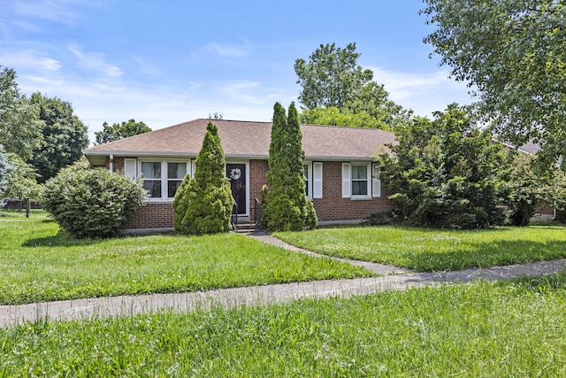 3744 Appian Way, Lexington, KY 40517 - ranch-style home with brick siding, a front lawn, and roof with shingles