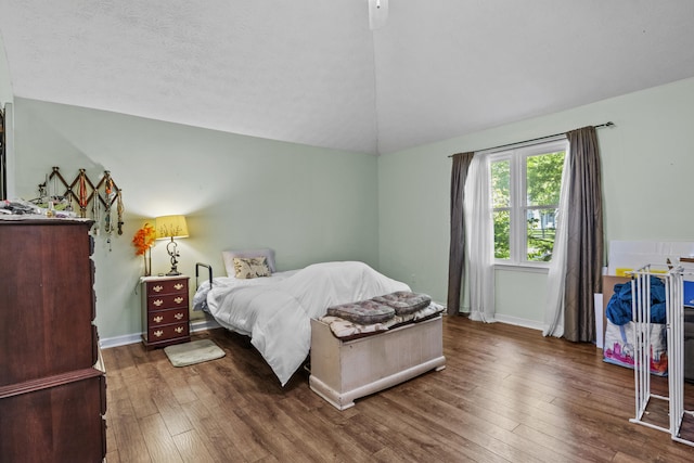 3744 Appian Way, Lexington, KY 40517 - bedroom featuring vaulted ceiling and hardwood / wood-style flooring