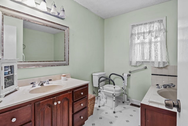 3744 Appian Way, Lexington, KY 40517 - bathroom with vanity and a tub to relax in