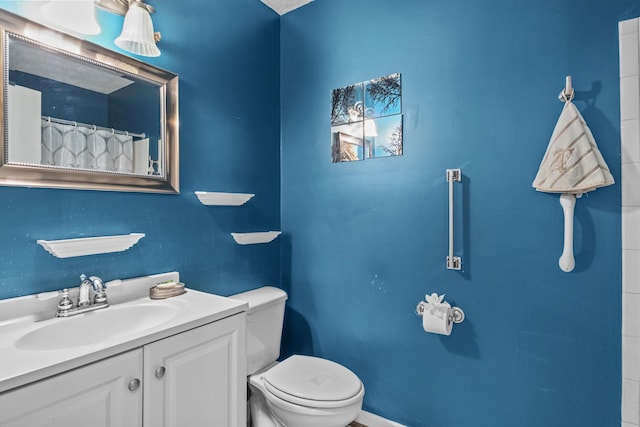 3744 Appian Way, Lexington, KY 40517 - full bathroom with toilet and vanity