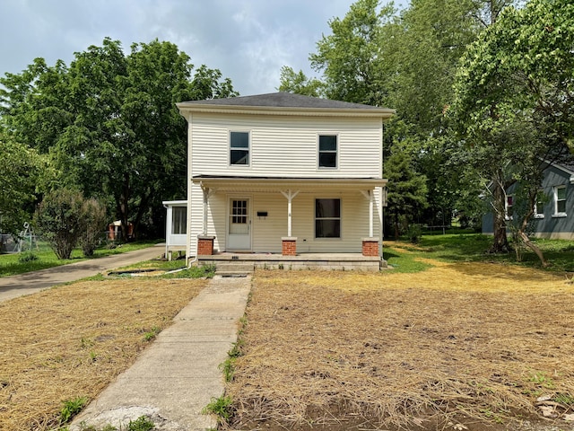 215 Bellevue Ave, Wilmore, KY 40390 - american foursquare style home with a porch
