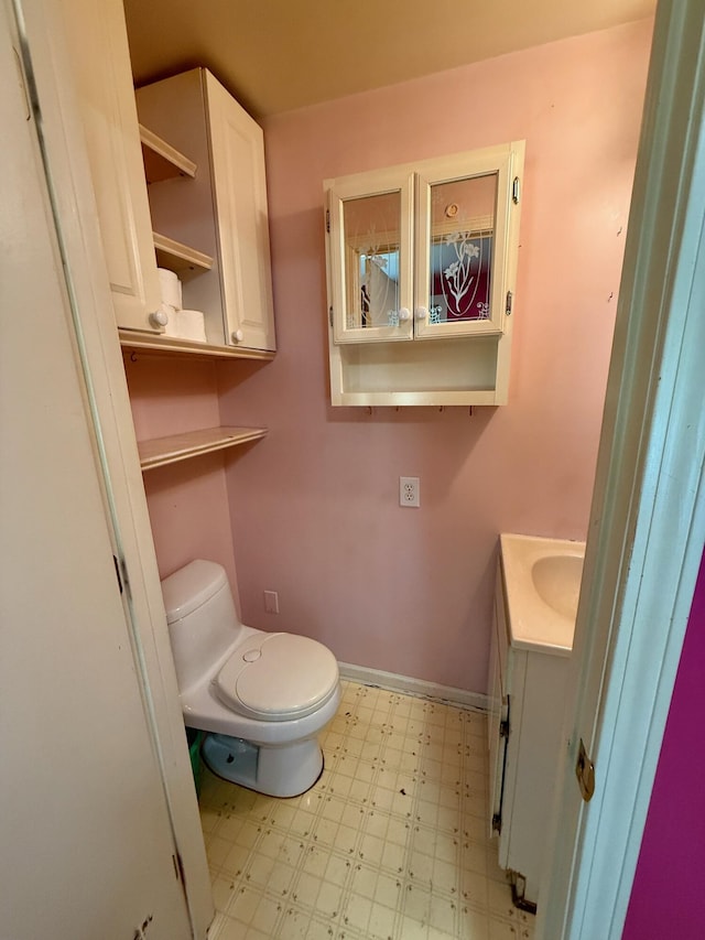 215 Bellevue Ave, Wilmore, KY 40390 - half bathroom with tile patterned floors and vanity