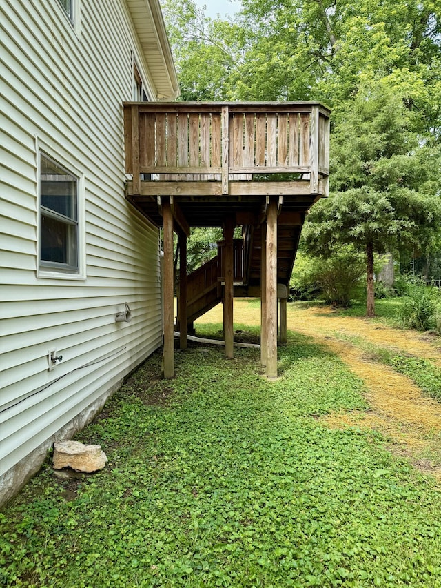 215 Bellevue Ave, Wilmore, KY 40390 - view of yard with a deck