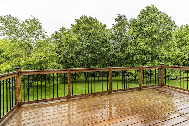 1324 Travis Dr, Richmond, KY 40475 - wooden terrace featuring a lawn