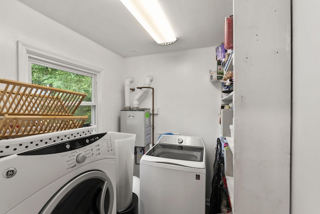 103 Cypress St, Nicholasville, KY 40356 - laundry room with washing machine and dryer and gas water heater