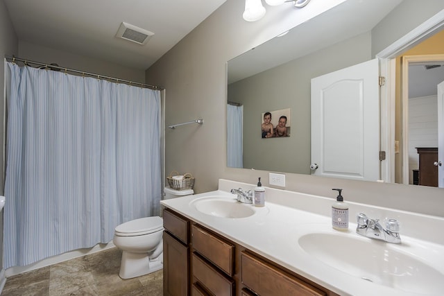162 Johnstone Trl, Georgetown, KY 40324 - full bath featuring toilet, double vanity, and a shower with shower curtain