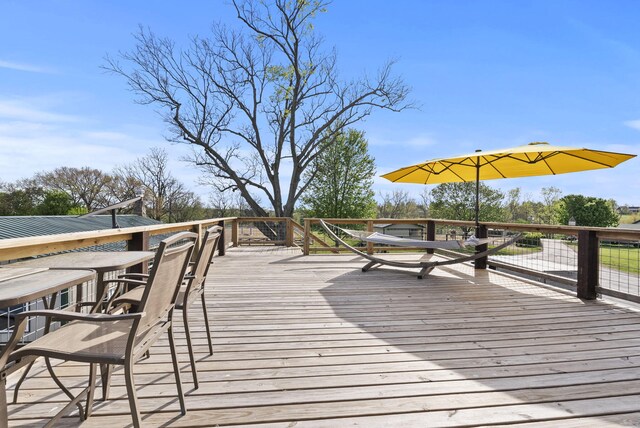 106 Sand Piper Ct, Midway, KY 40347 - view of wooden terrace