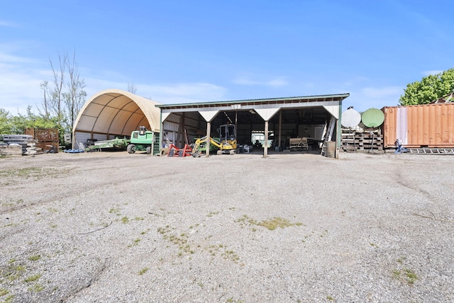106 Sand Piper Ct, Midway, KY 40347 - view of pole building featuring a carport