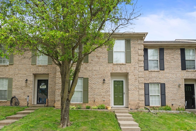 325 Houston Creek Dr, Paris, KY 40361 - townhome / multi-family property with brick siding and a front lawn