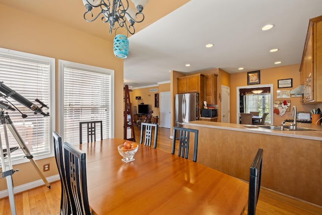 988 Fiddler Creek Way, Lexington, KY 40515 - dining space featuring a chandelier, light wood-style floors, baseboards, and recessed lighting