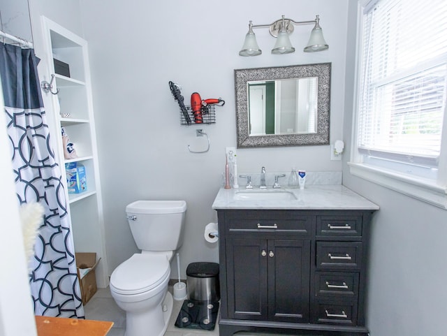 1021 Arapaho Trl, Frankfort, KY 40601 - full bathroom with vanity, a shower with curtain, and tile patterned flooring