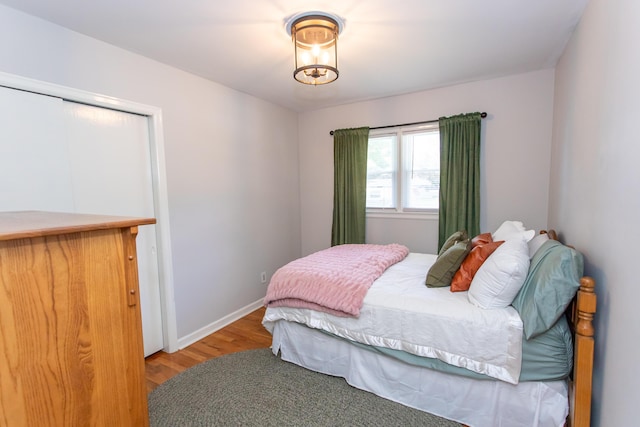 1021 Arapaho Trl, Frankfort, KY 40601 - bedroom with wood finished floors and baseboards