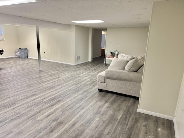 1021 Arapaho Trl, Frankfort, KY 40601 - living area featuring wood finished floors and a paneled ceiling