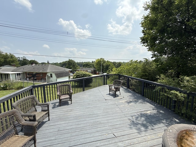 1021 Arapaho Trl, Frankfort, KY 40601 - wooden terrace with a yard
