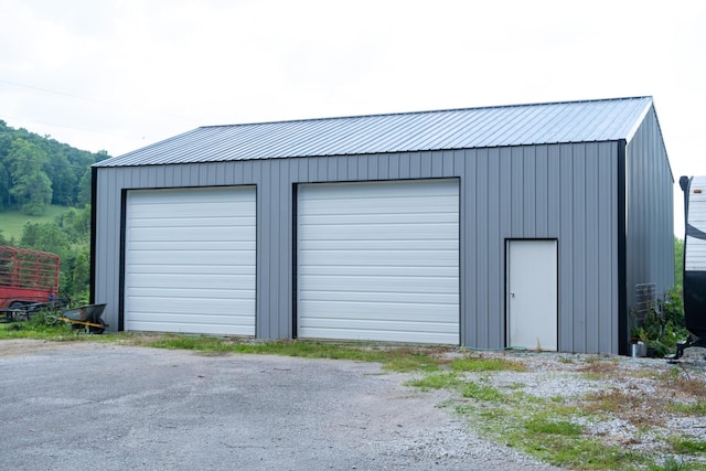 1987 White Rock Rd, Mount Vernon, KY 40456 - view of detached garage