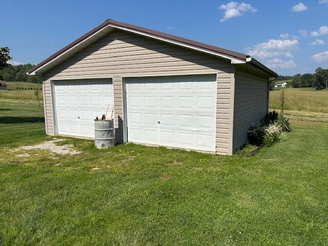 54 Kelley Rd, Mckee, KY 40447 - view of detached garage
