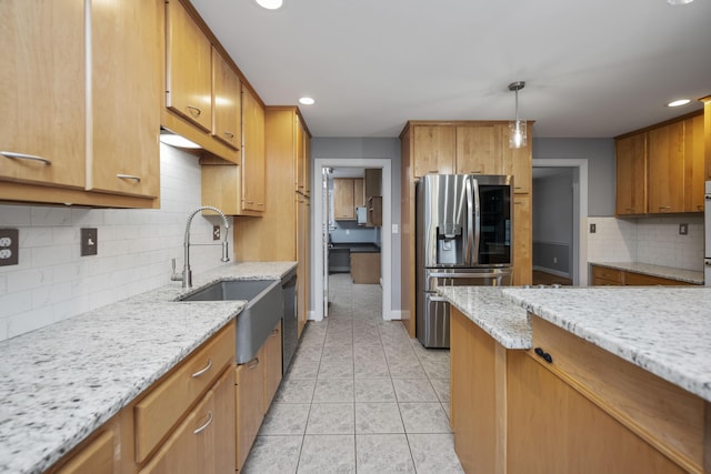 180 Taylors Fork Rd, Richmond, KY 40475 - kitchen featuring stainless steel appliances, a sink, light tile patterned flooring, tasteful backsplash, and recessed lighting