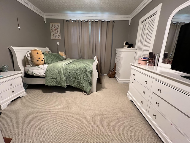 104 Steele St, Corbin, KY 40701 - bedroom featuring light colored carpet, a textured ceiling, and ornamental molding