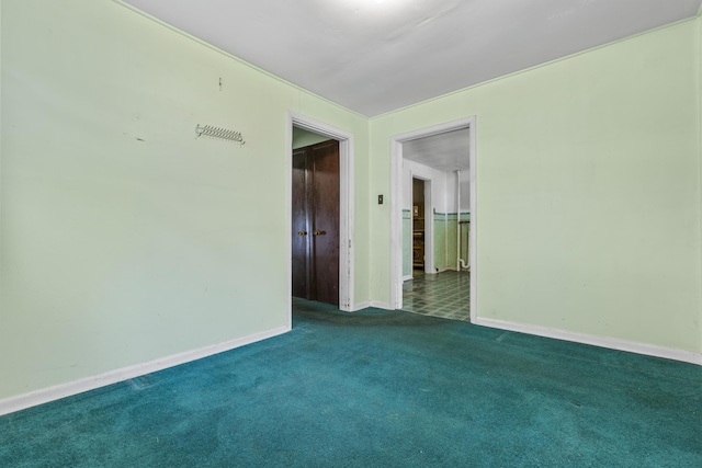 522 Atwood St, Louisville, KY 40217 - spare room with carpet flooring and baseboards