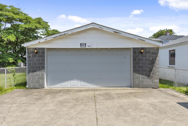 522 Atwood St, Louisville, KY 40217 - view of detached garage