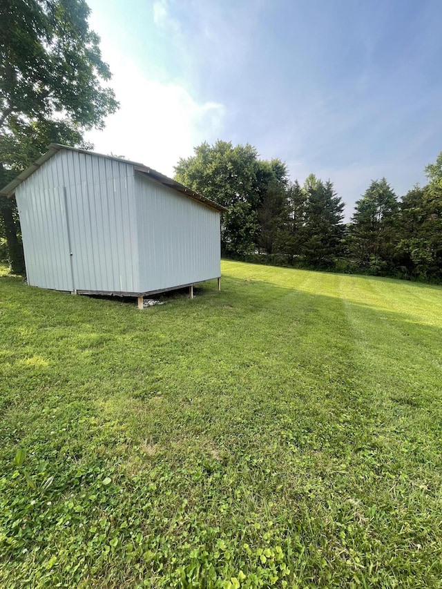 58 William Ct, Nancy, KY 42544 - view of grassy yard featuring an outbuilding