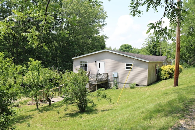 164 Oxbow Rd, Carlisle, KY 40311 - back of house featuring crawl space and a yard