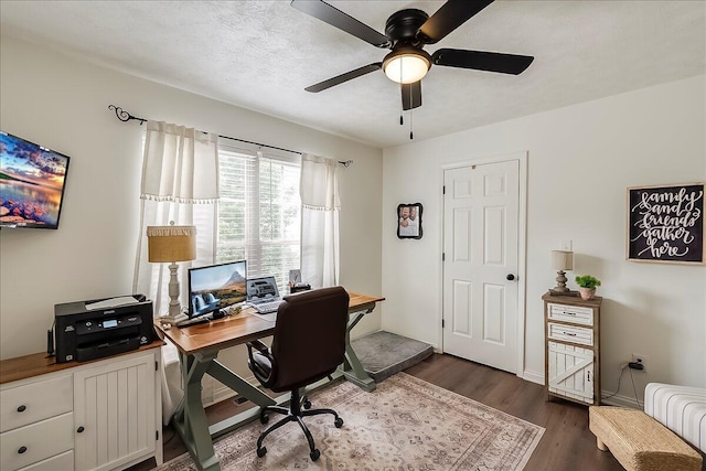 105 Geneva Ct, Nicholasville, KY 40356 - office featuring dark wood-style flooring and a ceiling fan