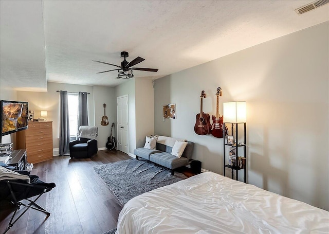 105 Geneva Ct, Nicholasville, KY 40356 - bedroom with wood-type flooring, ceiling fan, and baseboards