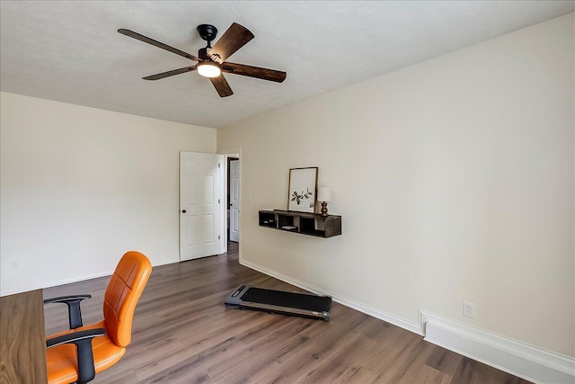 105 Geneva Ct, Nicholasville, KY 40356 - office with wood finished floors, a ceiling fan, and baseboards