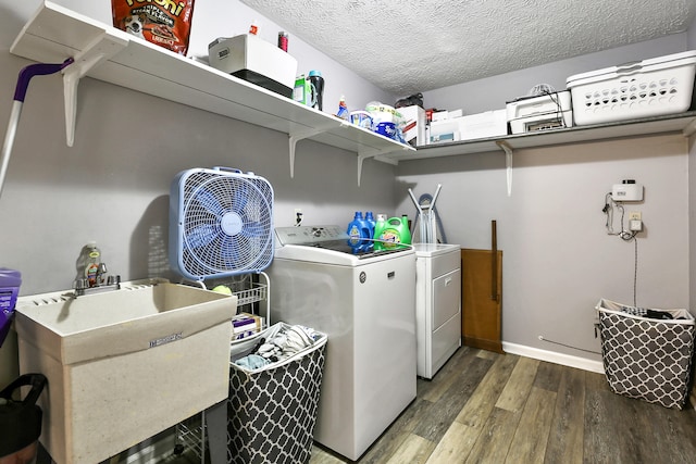 400 Aspen Dr, Lawrenceburg, KY 40342 - washroom with washer and dryer, hardwood / wood-style floors, and a textured ceiling