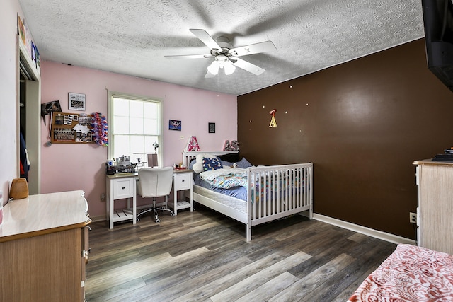 400 Aspen Dr, Lawrenceburg, KY 40342 - bedroom featuring wood finished floors, a textured ceiling, a ceiling fan, and a desk