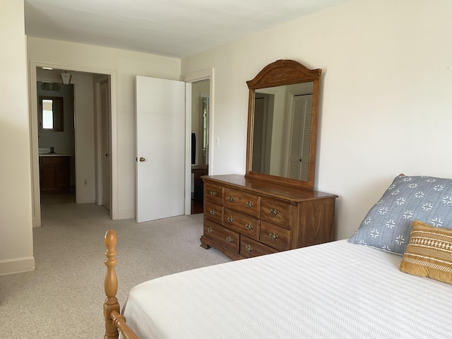 411 Ohara Dr, Danville, KY 40422 - bedroom with light colored carpet