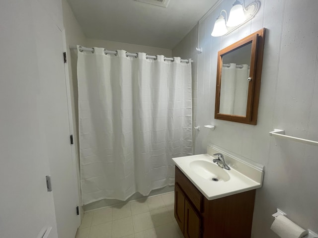 411 Ohara Dr, Danville, KY 40422 - full bath featuring vanity
