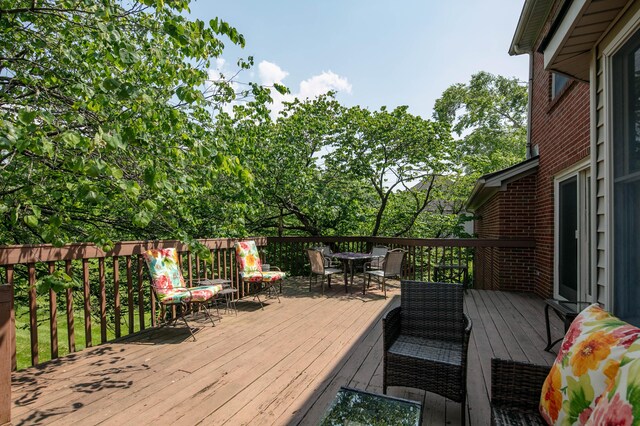 202 Thoroughbred Ln, Nicholasville, KY 40356 - deck featuring outdoor dining space