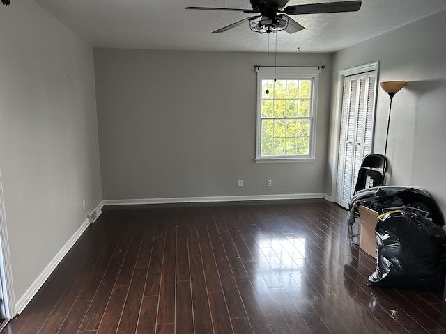 522 Countryside Cir, Mount Vernon, KY 40456 - bedroom featuring baseboards, dark wood-type flooring, and a ceiling fan