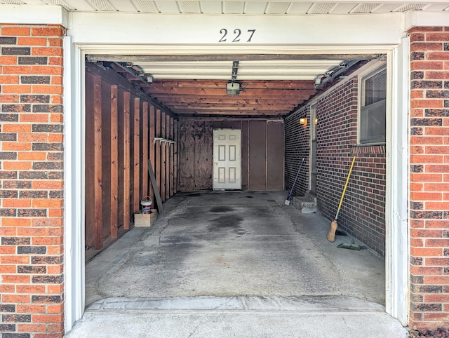 227 Mimosa Ave, Somerset, KY 42503 - view of garage