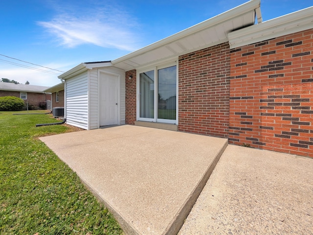 227 Mimosa Ave, Somerset, KY 42503 - view of patio featuring central AC unit