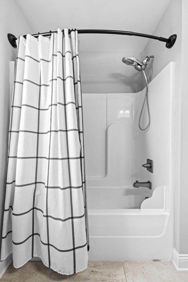 103 Snap Hook Ct, Georgetown, KY 40324 - full bathroom featuring shower / tub combo with curtain