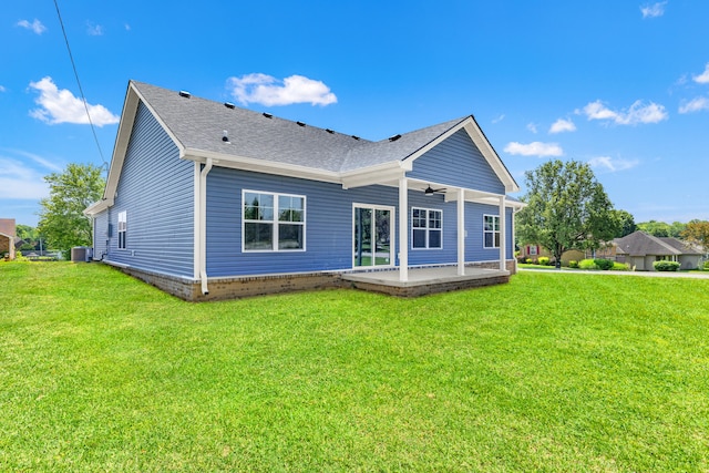 1038 Tamworth Ln, Frankfort, KY 40601 - back of property featuring a patio area, a ceiling fan, roof with shingles, central air condition unit, and a lawn