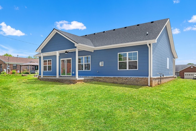 1038 Tamworth Ln, Frankfort, KY 40601 - rear view of house featuring ceiling fan, a yard, a gazebo, and a shingled roof