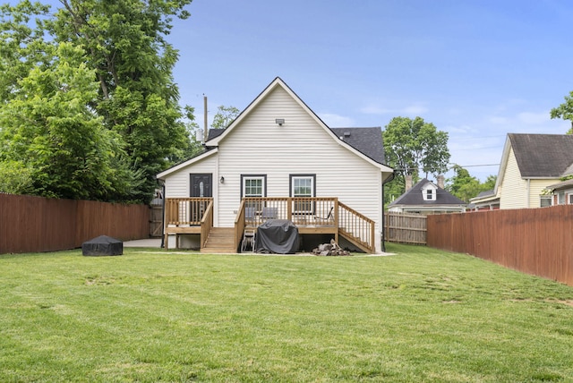 559 Breckenridge St, Lexington, KY 40508 - back of property featuring a wooden deck and a shingled roof